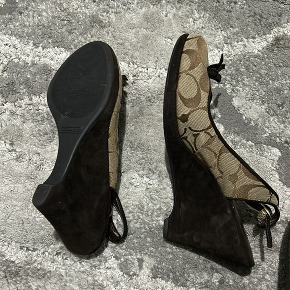 Coach wedges - Picture 3 of 3